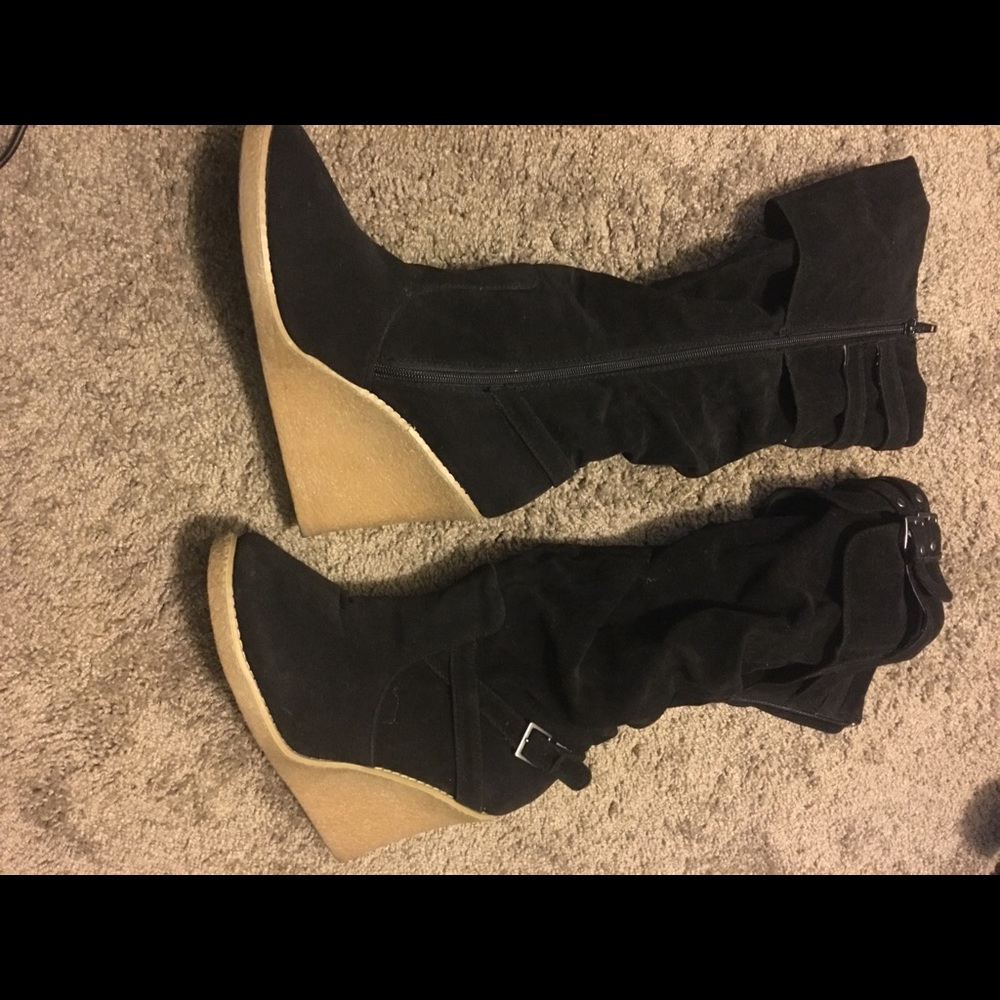 Black and Tan wedge boots